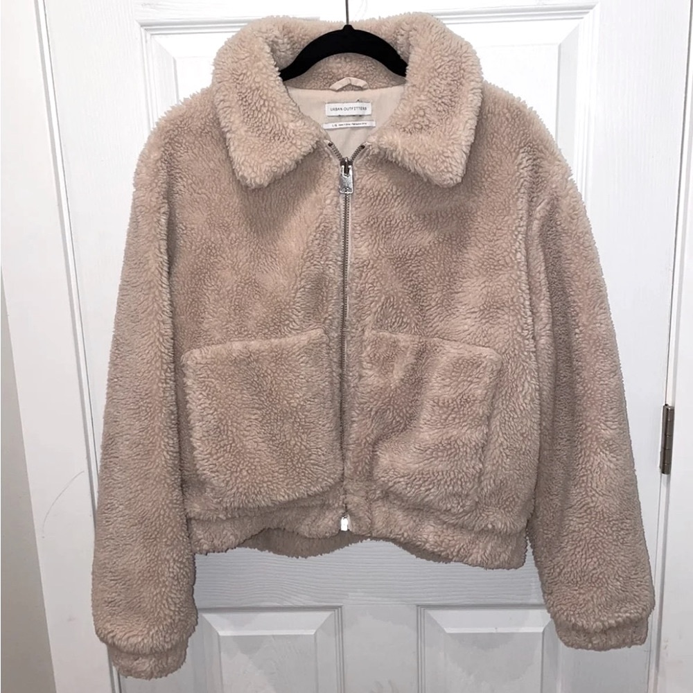 Urban Outfitters Faux Sherpa Fluffy Zip Jacket, Size Large